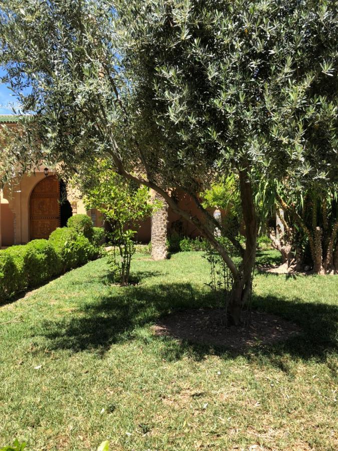 Riad Palmier Fleuri Marrakesh Eksteriør bilde