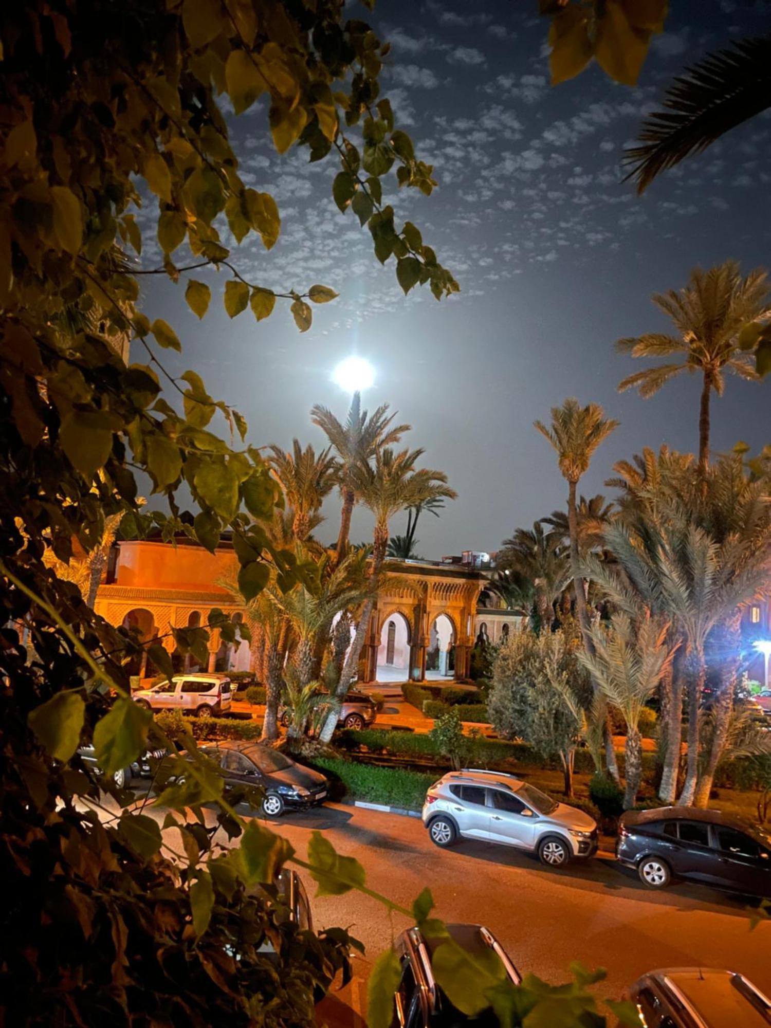 Riad Palmier Fleuri Marrakesh Eksteriør bilde